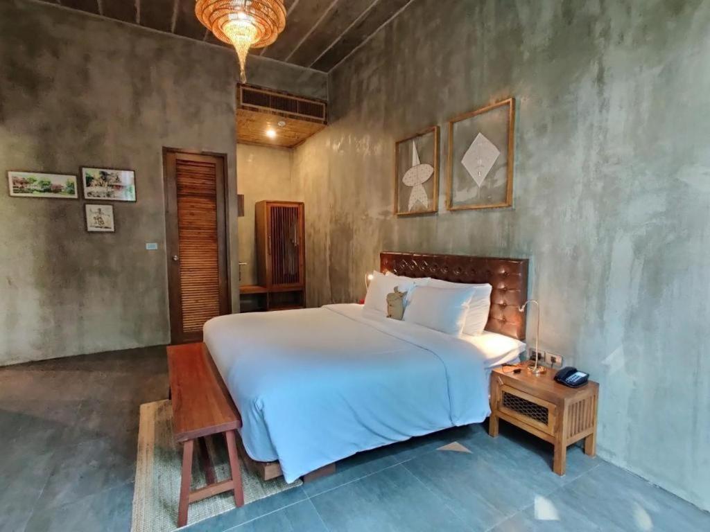 The Buffalo Amphawa Samut Songkhram Екстер'єр фото